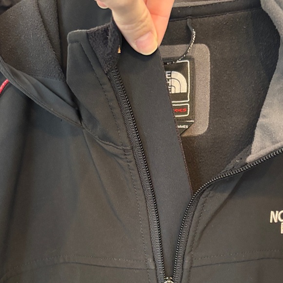 The North Face Men's Black Performance Jacket summit series FLAWED - Picture 4 of 16